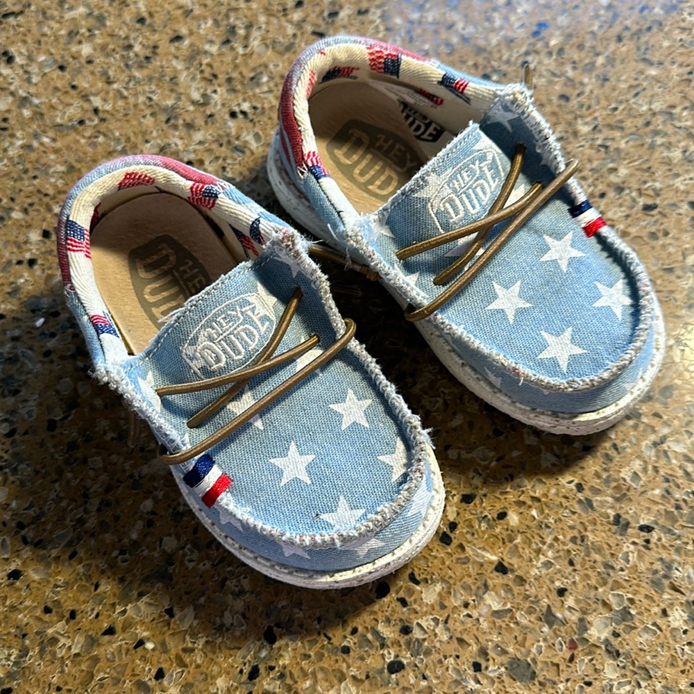 Hey Dude Toddler Wally American Denim Star Shoes Slip On Size 6
